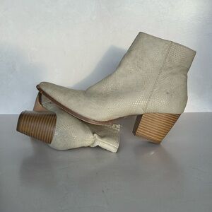 Free people COCONUTS by Matisse SPIRIT ANKLE BOOT color beige size 8